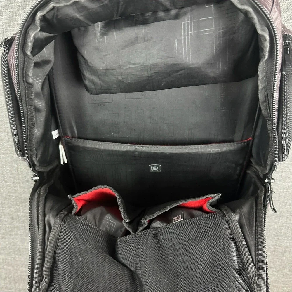 OGIO Squadron RSS Backpack Laptop Bag Travel Carry On School Gray Black